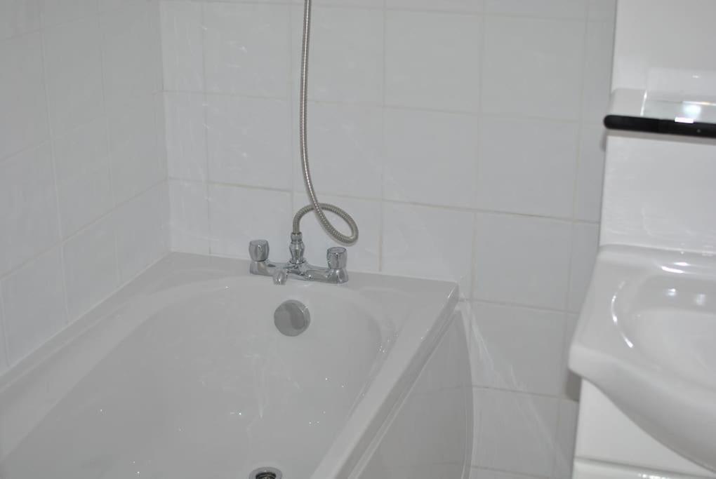 Awesome Apartment In The Heart Of Camden Town London Bagian luar foto